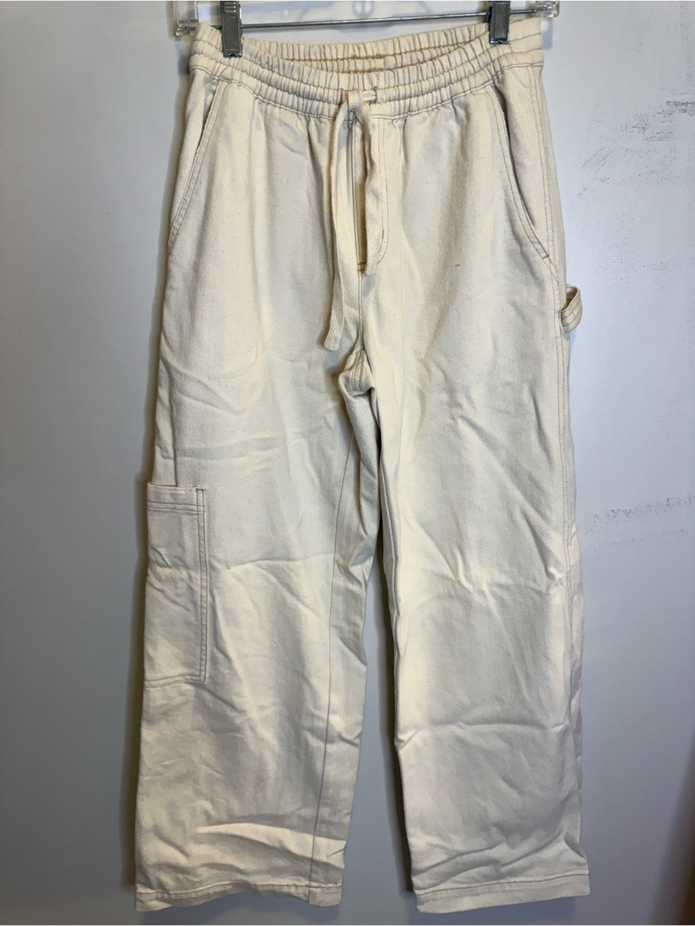Woman’s  Cream cargo pants